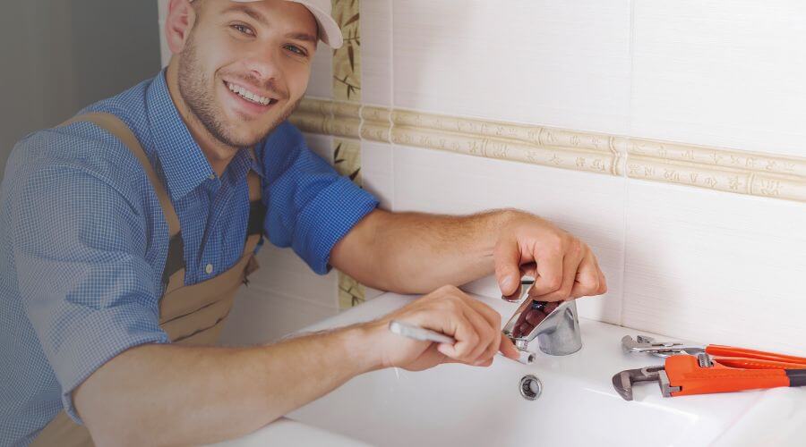 Professional clogged drains services in McHenry, MS